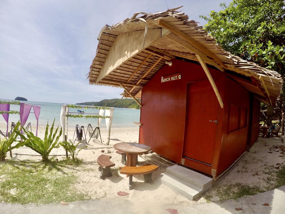 Dragon Pearl Beach Resort Kota Belud Ngoại thất bức ảnh
